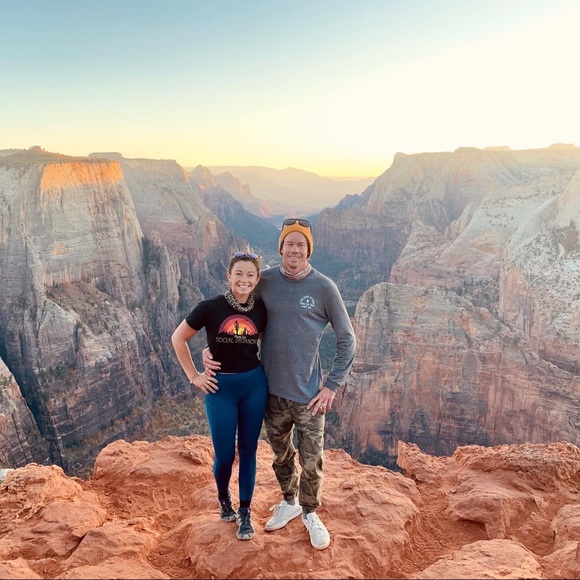 Meet your Posher, Karey - Picture 7 of 7